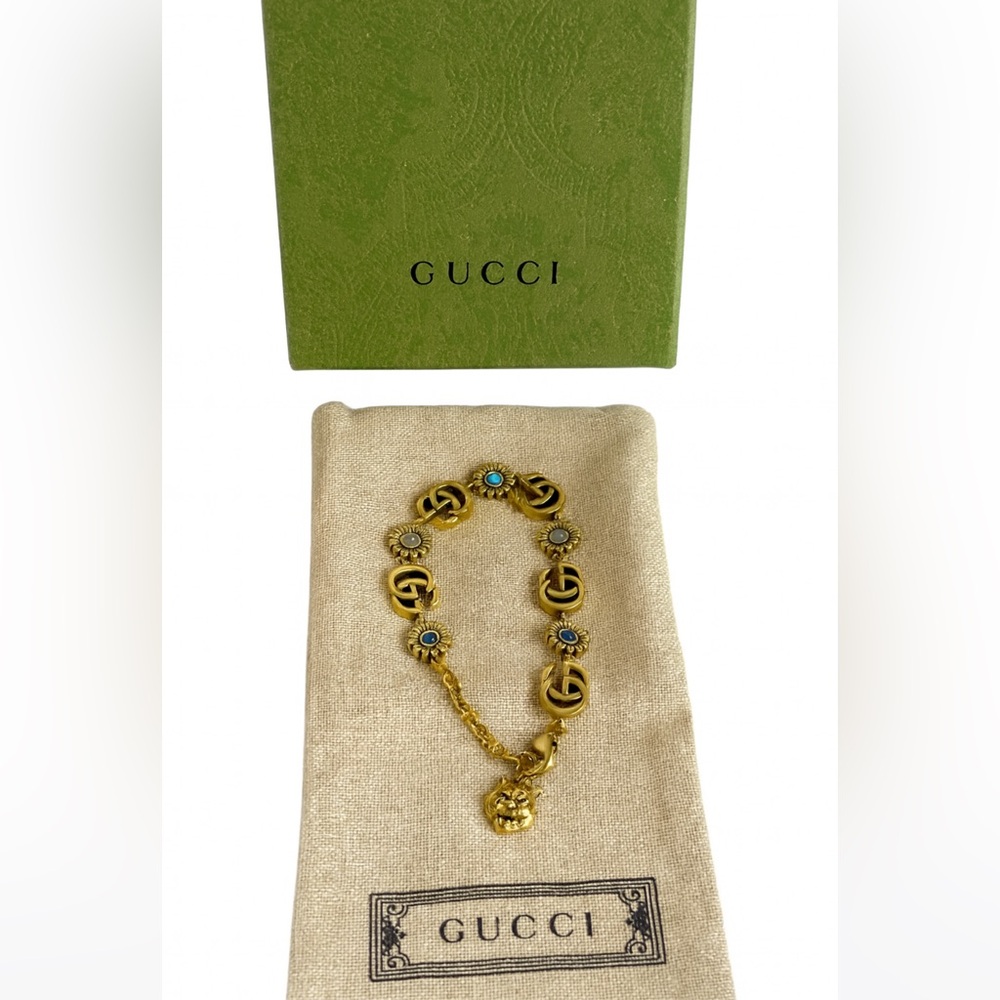 ❌Sold GUCCI GG Rare Full Inclusion Iridescent Stones Gold Bracelet
